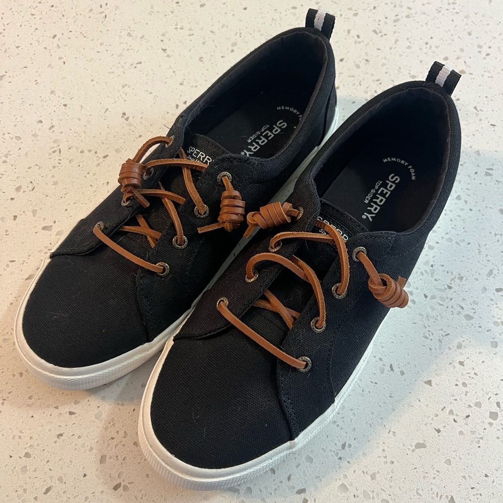 Women’s Sperry Crest Vibe Sneaker